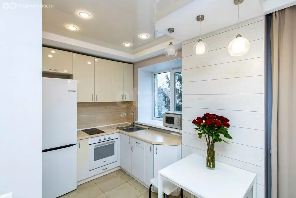 1-комнатная квартира: Тюмень, улица Мельникайте, 97 (30.1 м) - Фото 1