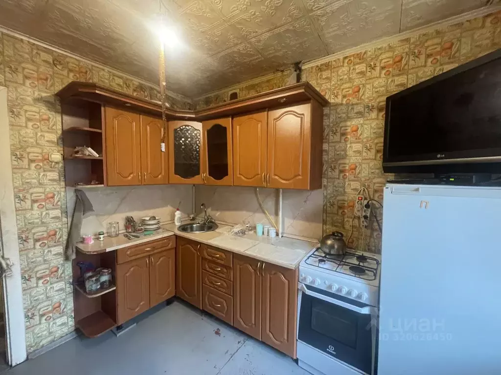 2-к кв. Ярославская область, Ростов Спартаковская ул., 79 (50.0 м) - Фото 0