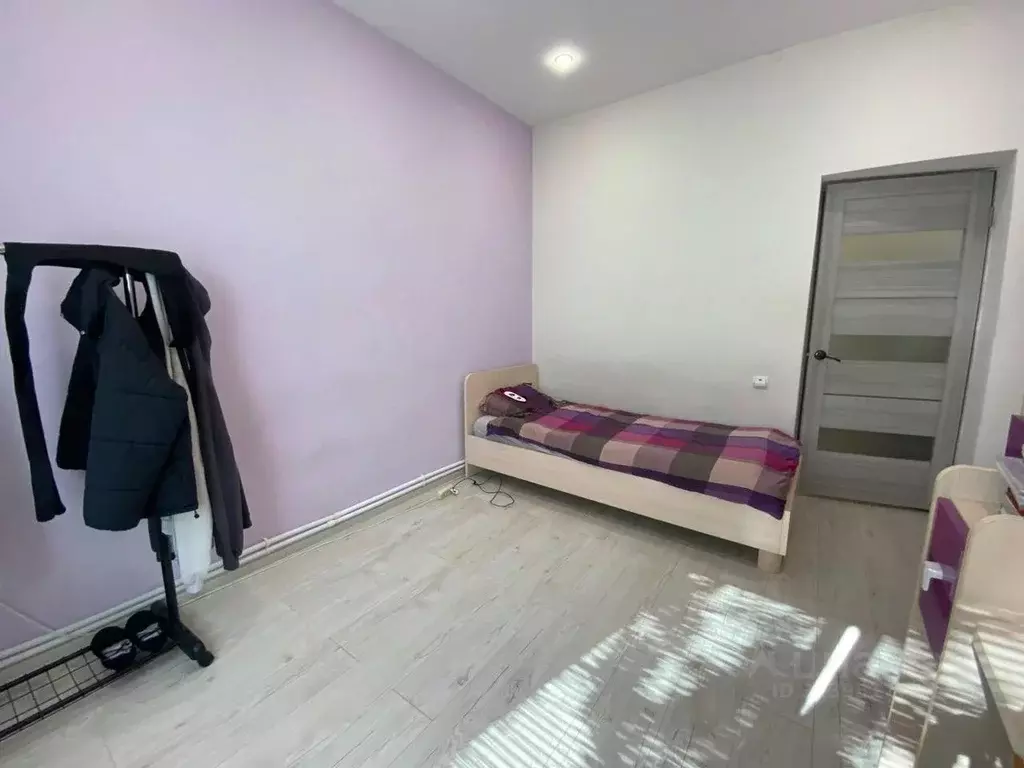 Дом в Волгоградская область, Волгоград ул. Щедрина (75 м) - Фото 0