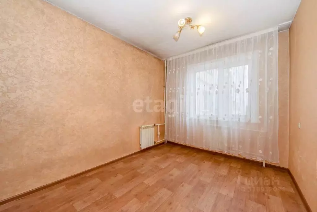 3-к кв. Алтайский край, Бийск Ударная ул., 92/1 (64.0 м) - Фото 0