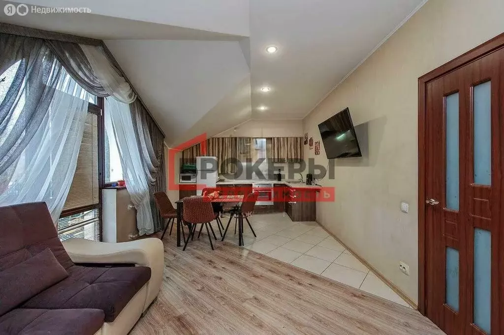 2-комнатная квартира: Севастополь, улица Степаняна, 8 (66.7 м) - Фото 1