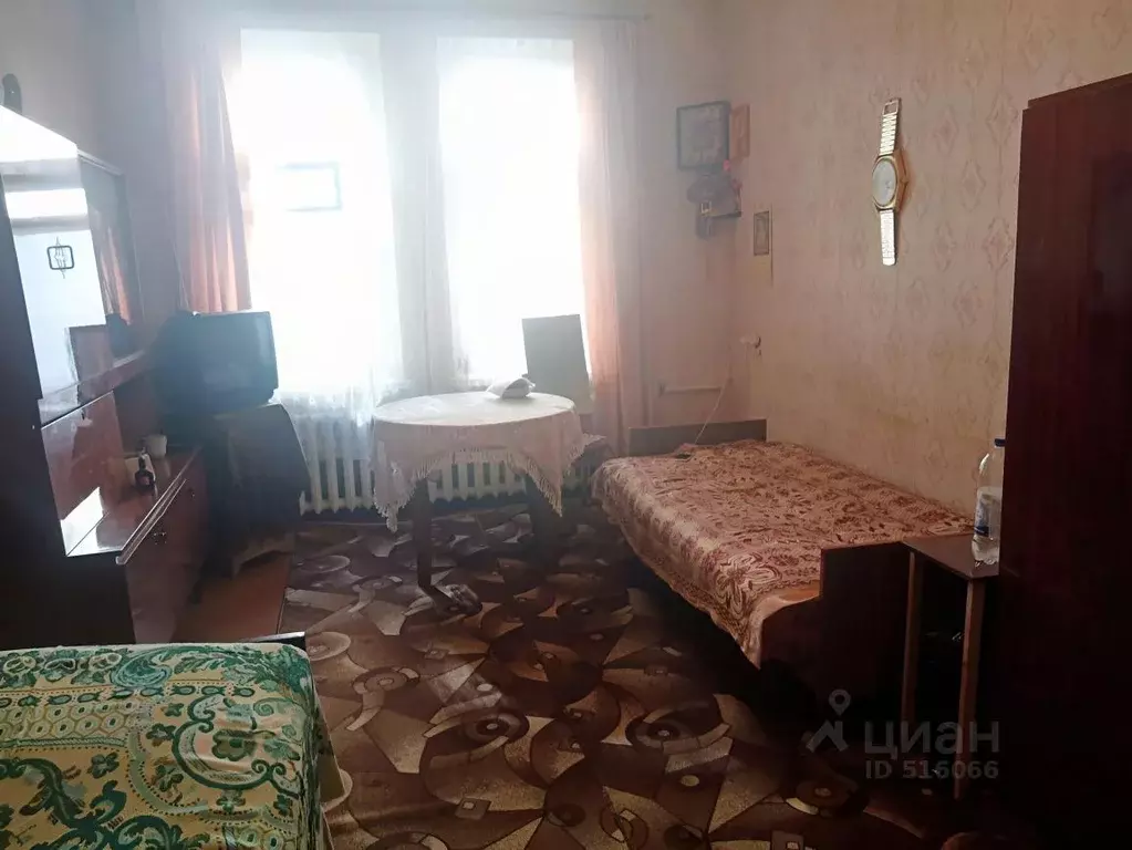 Комната Псковская область, Псков ул. Свердлова, 46 (18.0 м) - Фото 0