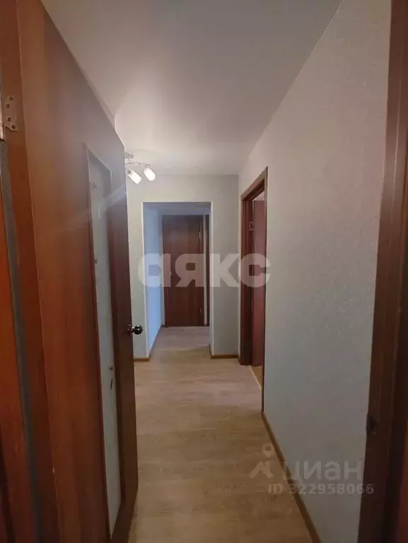 3-к кв. Волгоградская область, Волгоград Невская ул., 12а (53.7 м) - Фото 1