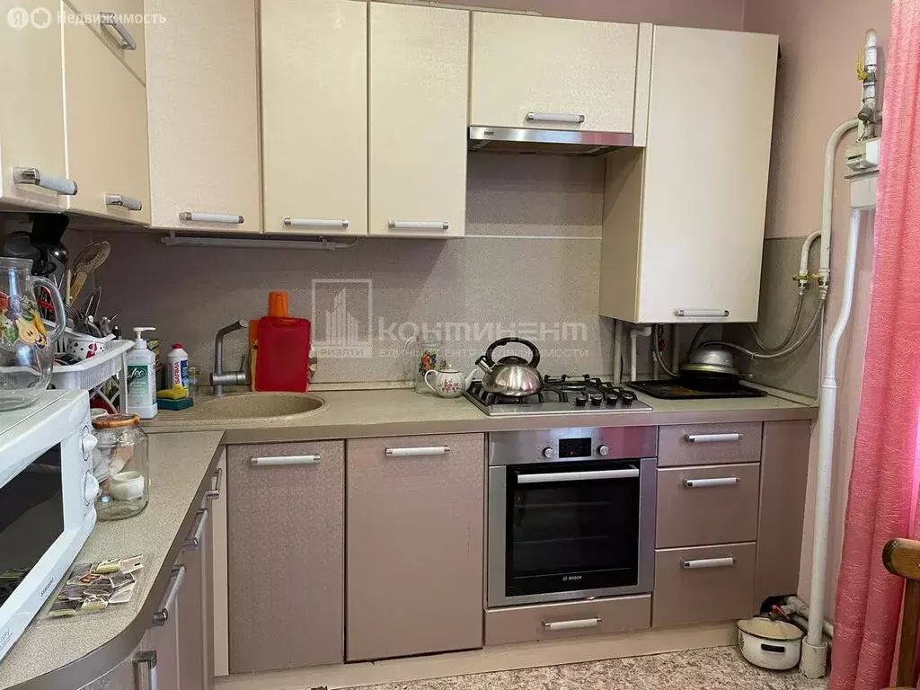 2-комнатная квартира: Лакинск, улица 21-го Партсъезда, 20 (62 м) - Фото 1