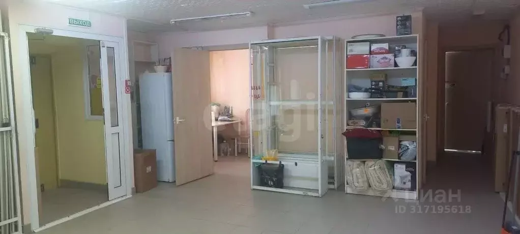 Торговая площадь в Челябинская область, Еманжелинский муниципальный ... - Фото 0