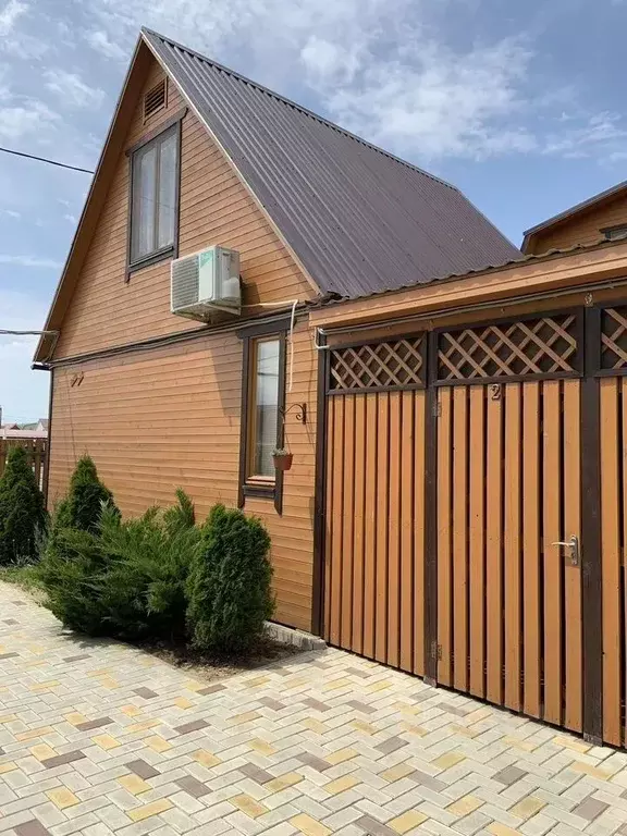 Дом в Краснодарский край, Темрюкский район, Голубицкое с/пос, ... - Фото 1