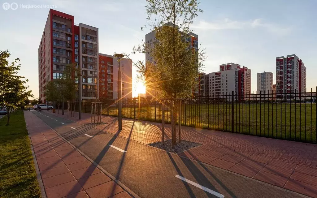 Квартира-студия: Тюмень, улица Ю.-Р.Г. Эрвье, 24к1 (29.5 м) - Фото 1