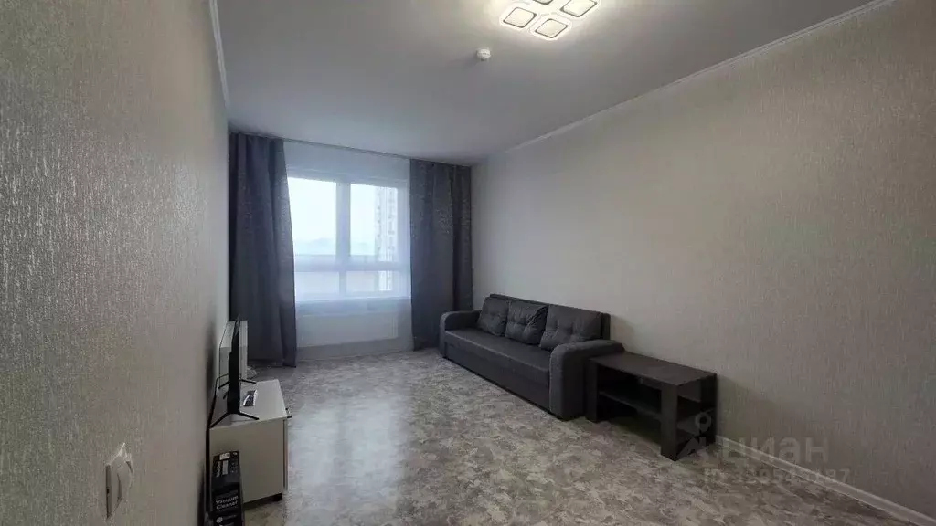 1-к кв. Татарстан, Зеленодольск ул. Сайдашева, 19Б (39.3 м) - Фото 2