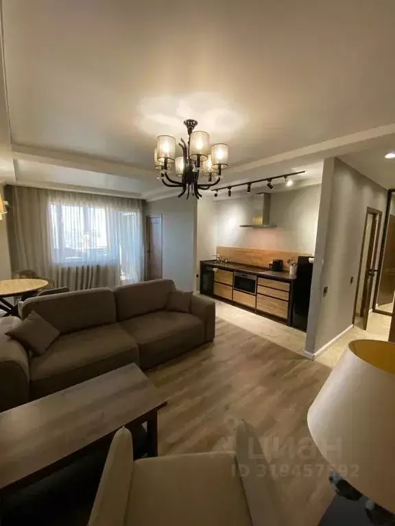2-к кв. Челябинская область, Челябинск ул. Курчатова, 5в (55.0 м) - Фото 0