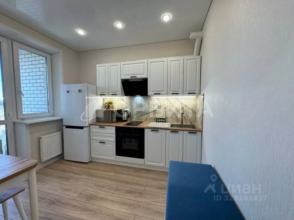 1-к кв. Тюменская область, Тюмень Дамбовская ул., 25к1 (35.5 м) - Фото 2