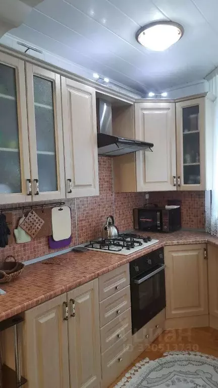 3-к кв. Кабардино-Балкария, Нальчик ул. Атажукина, 8 (83.0 м) - Фото 0