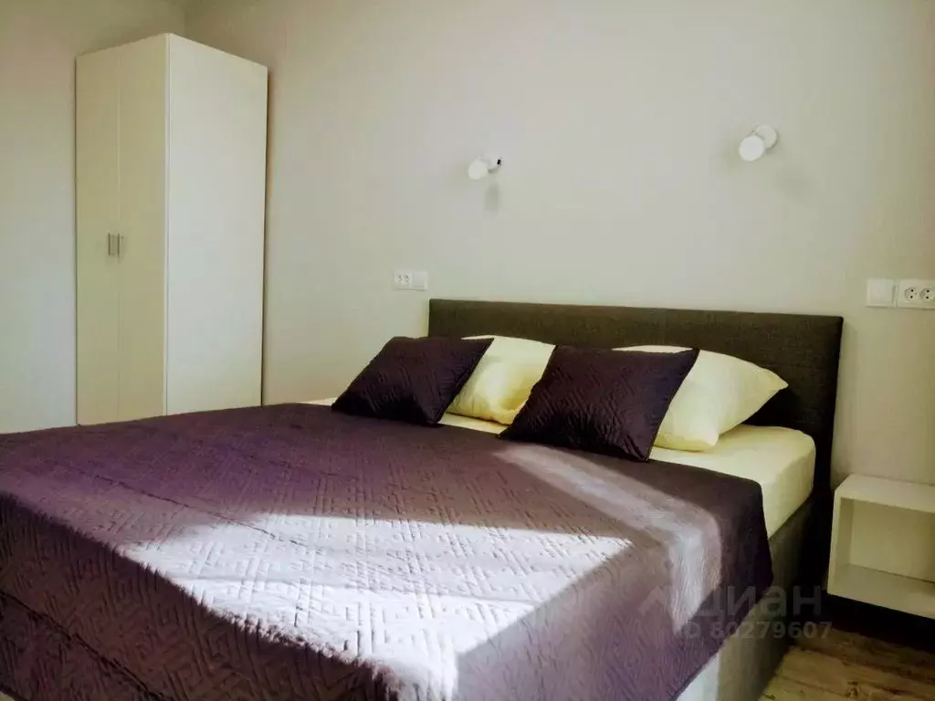 3-к кв. Крым, Керчь ул. Черноморская, 10 (60.0 м) - Фото 1