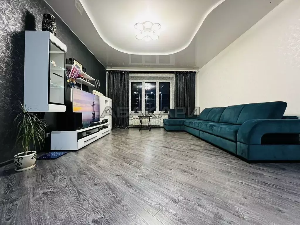 3-к кв. Красноярский край, Красноярск Навигационная ул., 7 (100.0 м) - Фото 1