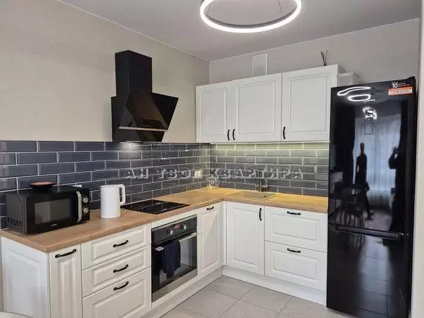 Продается 2-комнатная квартира - Фото 2