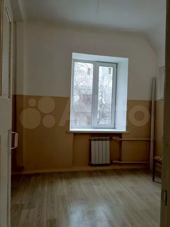 Комната 18,5 м в 3-к., 2/2 эт. - Фото 0