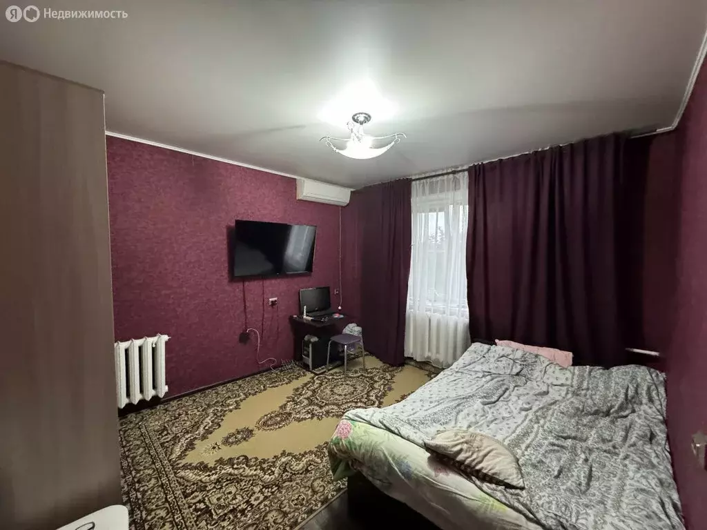 2-комнатная квартира: Кропоткин, переулок Кочубея, 8 (46 м) - Фото 1