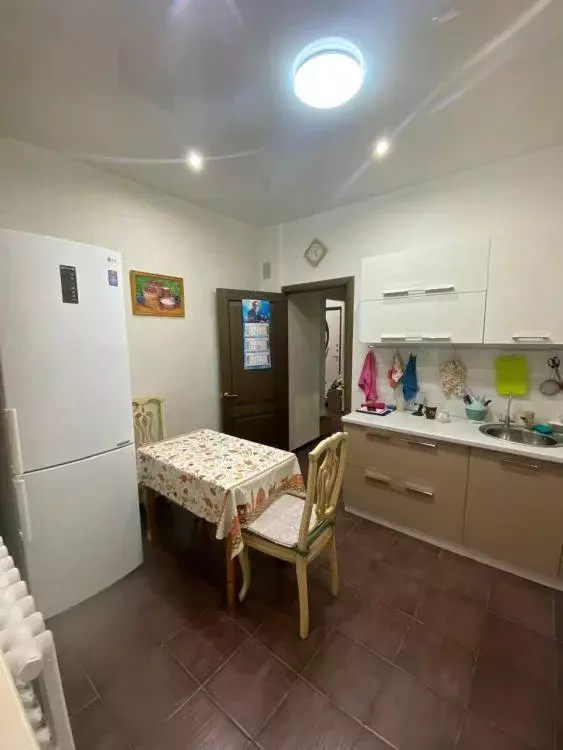 Квартира, 2 комнаты, 56 м - Фото 0