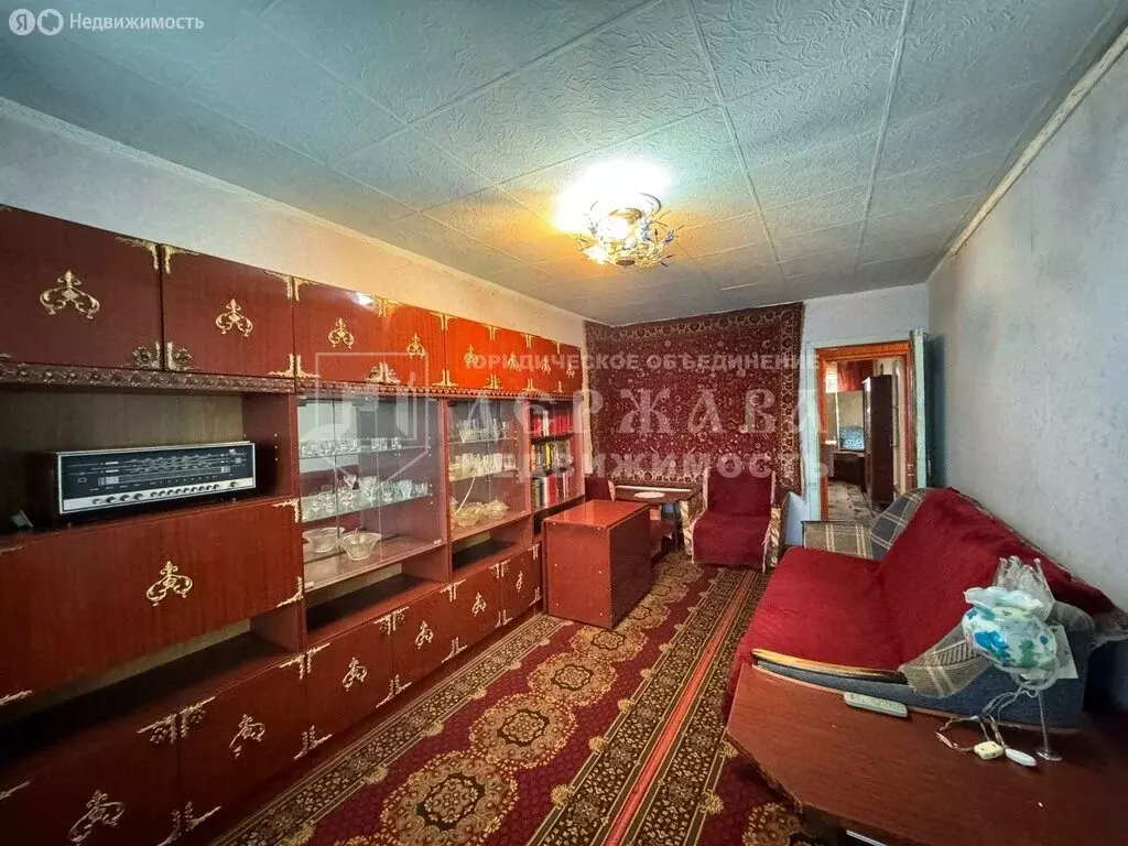 2-комнатная квартира: Междуреченск, проспект Строителей, 32 (48 м) - Фото 1