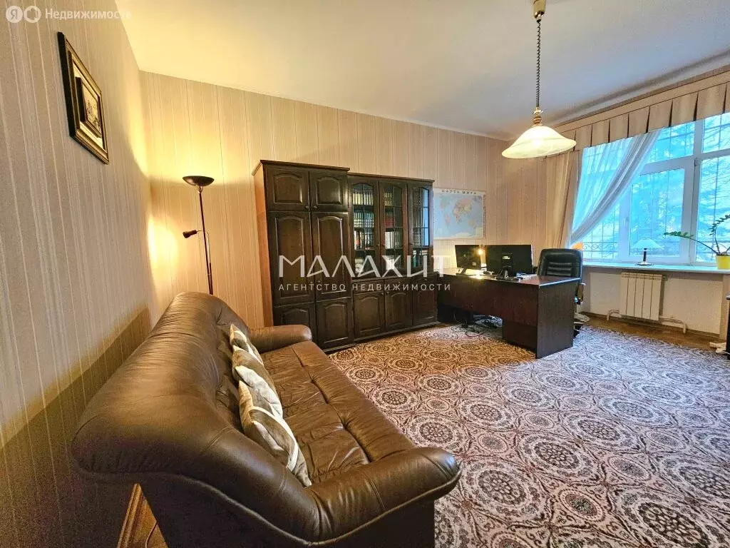 5-комнатная квартира: Самара, Студенческий переулок, 2А (215 м) - Фото 1