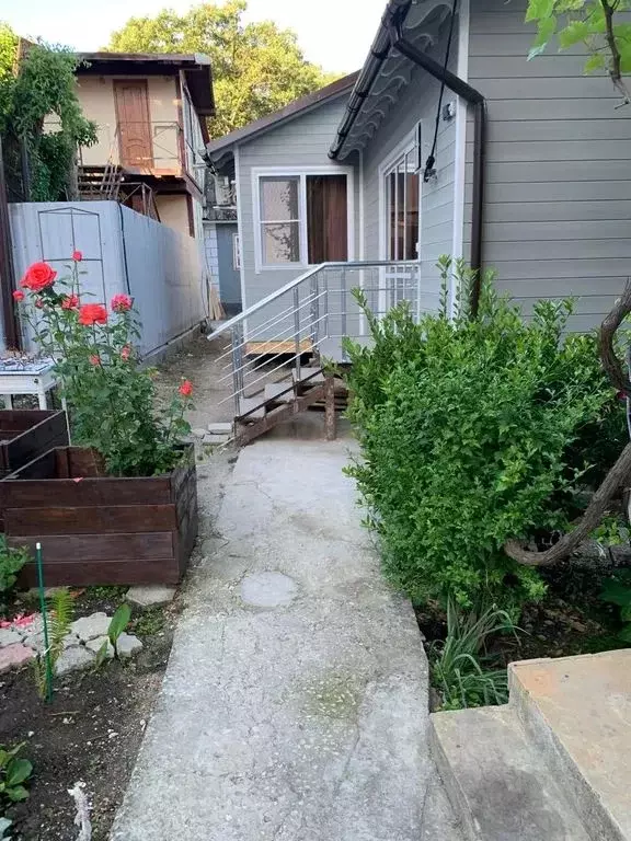 Дом в Краснодарский край, Геленджик городской округ, Джанхот хут. пер. ... - Фото 1