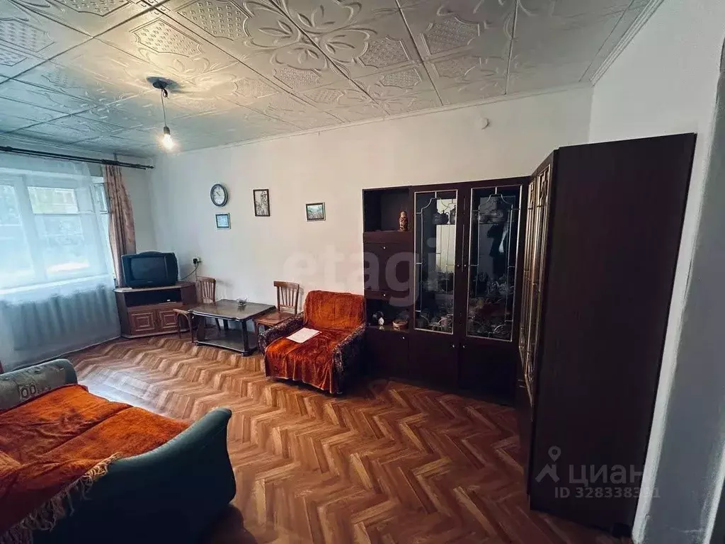 3-к кв. Тюменская область, Тюмень ул. Свердлова, 57 (56.9 м) - Фото 1