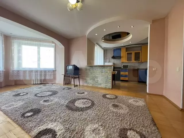 3-к. квартира, 65 м, 5/10 эт. - Фото 0