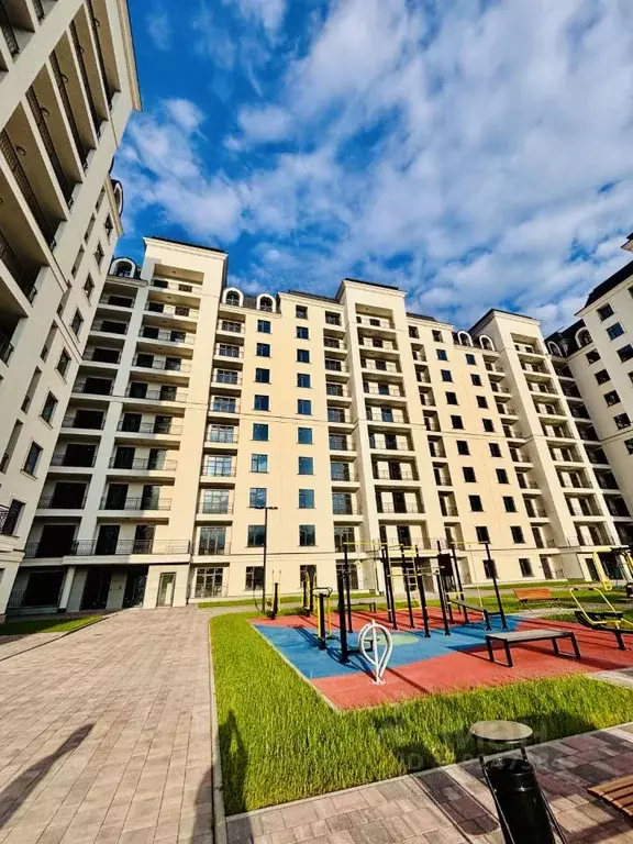 2-к кв. Ставропольский край, Кисловодск ул. 40 лет Октября, 1 (85.0 м) - Фото 0
