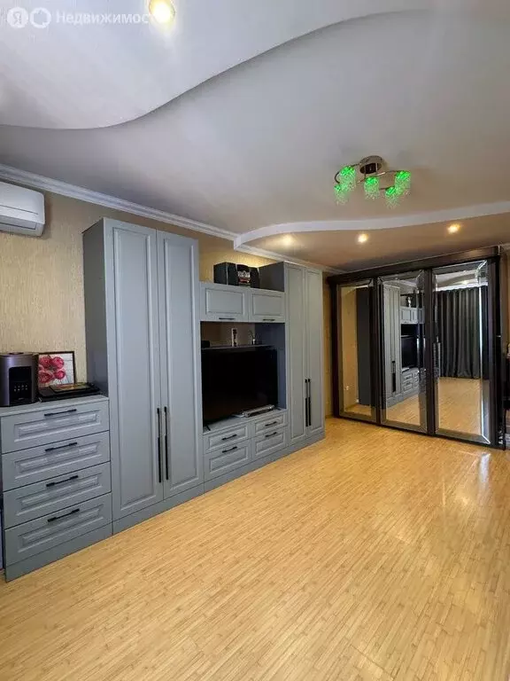 1-комнатная квартира: Краснодар, Ленинский переулок, 18 (44.2 м) - Фото 1