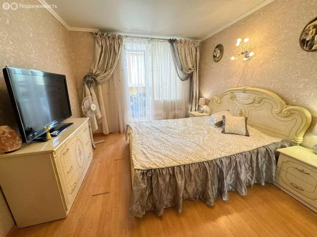 2-комнатная квартира: Воронеж, улица Владимира Невского, 19 (66 м) - Фото 0