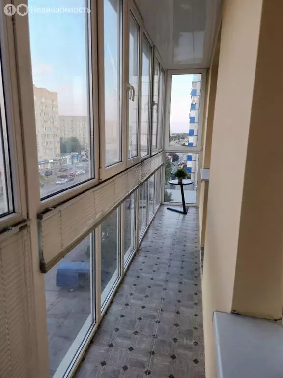 2-комнатная квартира: Таганрог, улица Сызранова, 23А (58 м) - Фото 0