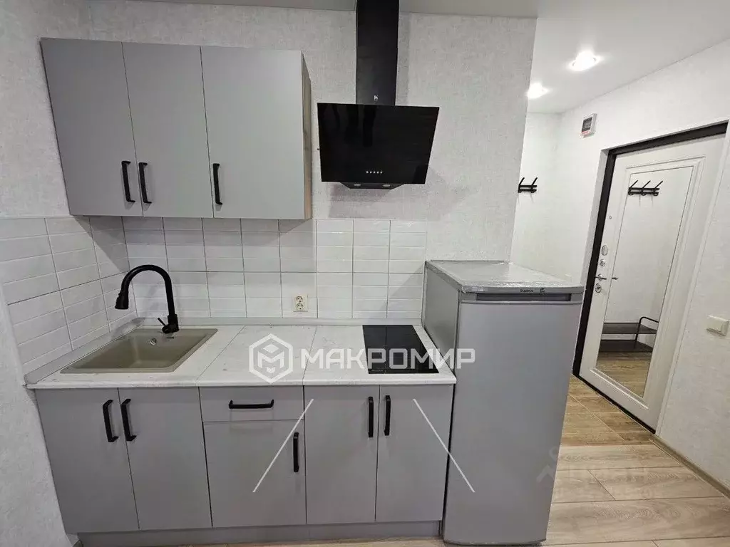 Студия Татарстан, Казань ул. Оренбургский Тракт, 2 (18.0 м) - Фото 1