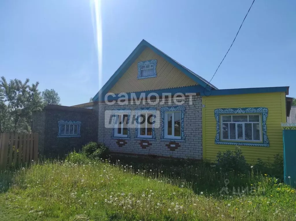 Дом в Марий Эл, Моркинский район, Октябрьское с/пос, пос. Октябрьский ... - Фото 0