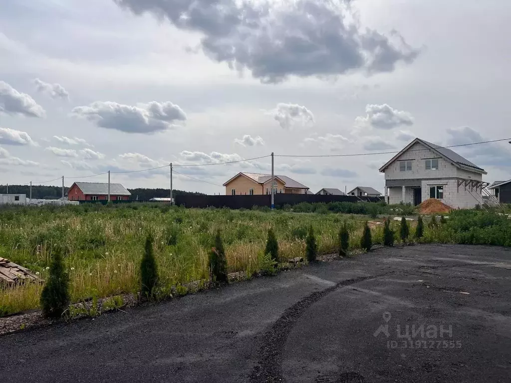 Участок в Московская область, Домодедово городской округ, с. ... - Фото 1