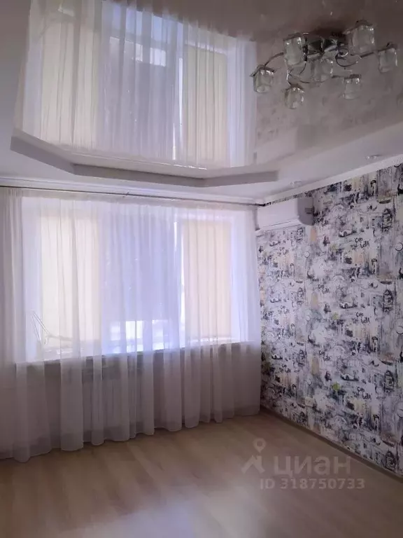 1-к кв. Волгоградская область, Волгоград ул. В.И. Ленина, 6 (32.3 м) - Фото 0