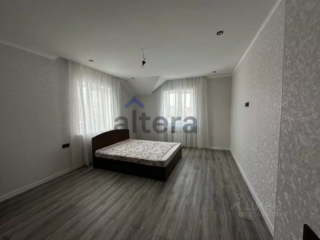 Дом в Татарстан, Казань ул. Сабантуй, 37А (180 м) - Фото 0