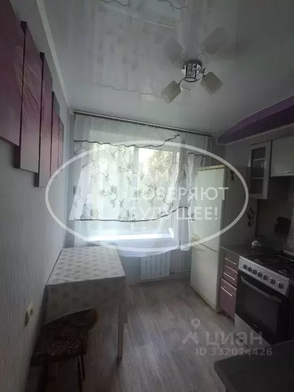 2-к кв. Пермский край, Губаха Октябрьский просп., 7 (43.4 м) - Фото 2