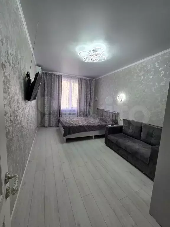 1-к. квартира, 45 м, 3/10 эт. - Фото 0