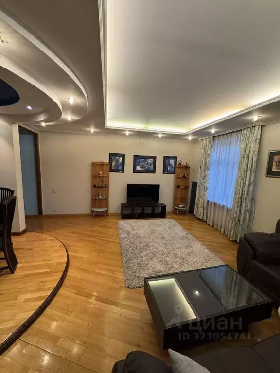 4-к кв. Челябинская область, Челябинск просп. Ленина, 77 (156.0 м) - Фото 2