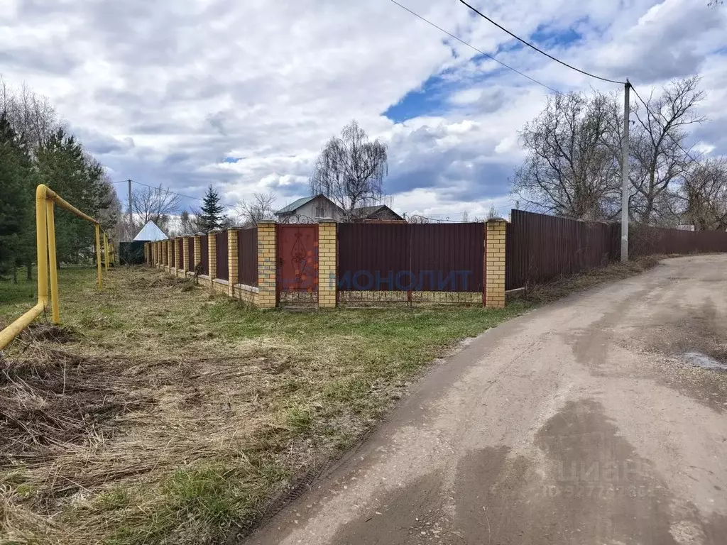 Участок в Нижегородская область, Нижний Новгород д. Комарово, ул. ... - Фото 1