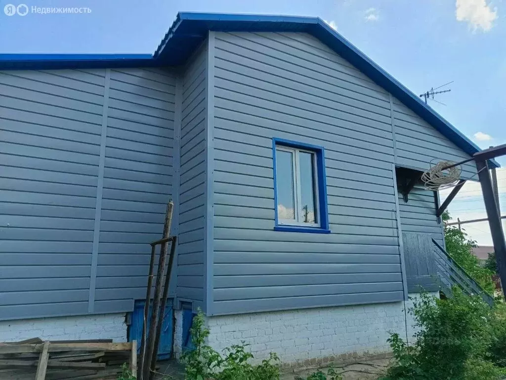 Дом в Каменный, Комсомольская улица (72 м) - Фото 1