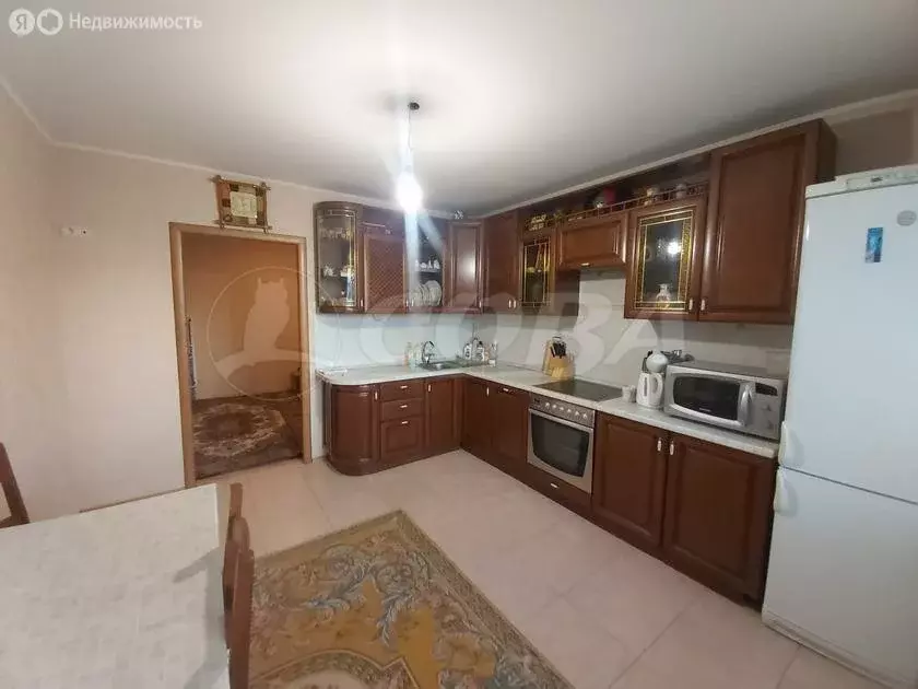 3-комнатная квартира: Тюмень, Одесская улица, 36 (93 м) - Фото 1
