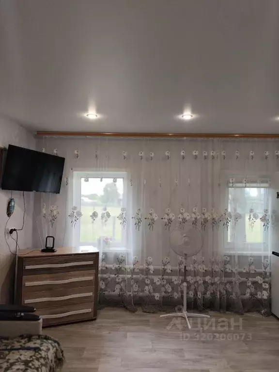 Дом в Алтайский край, Павловский район, с. Елунино  (42 м) - Фото 1