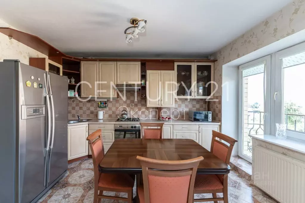 3-к кв. Калининградская область, Гурьевск Советская ул., 20 (79.1 м) - Фото 2