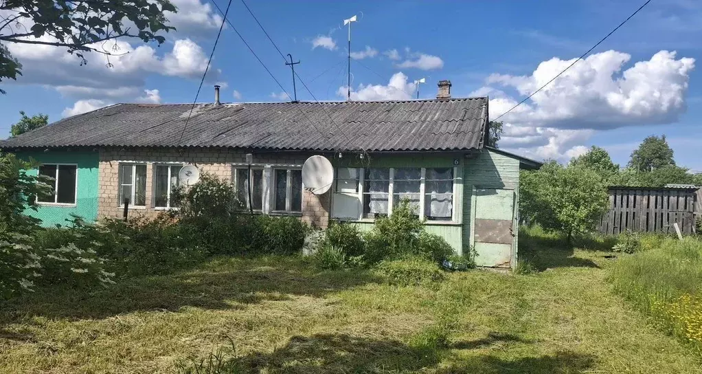 3-к кв. Новгородская область, с. Поддорье ул. Мелиораторов, 1 (65.0 м) - Фото 1