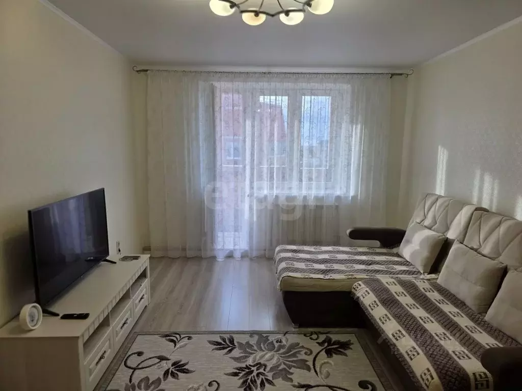 2-к кв. Ямало-Ненецкий АО, Новый Уренгой Юбилейный мкр, 2/5А (85.7 м) - Фото 1