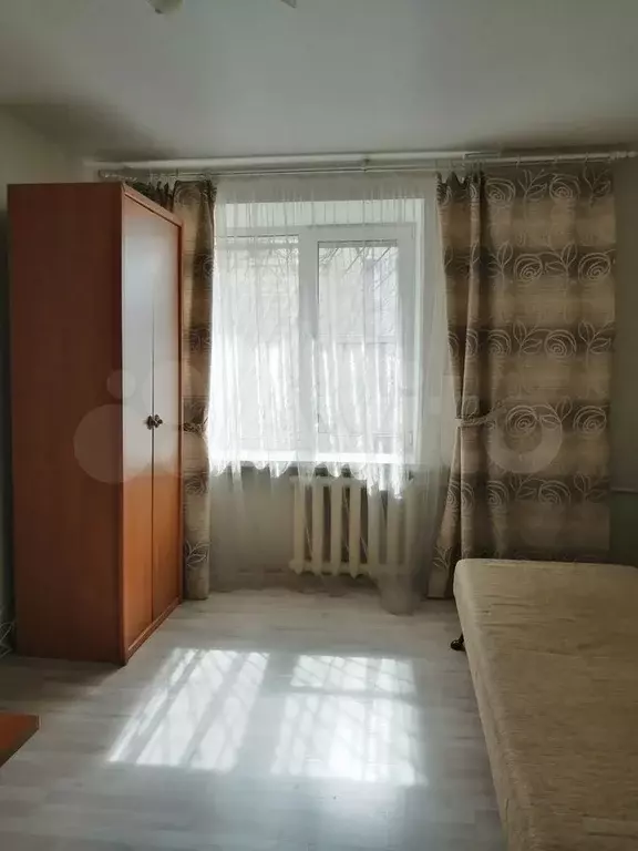 Комната 18 м в 1-к., 1/9 эт. - Фото 0