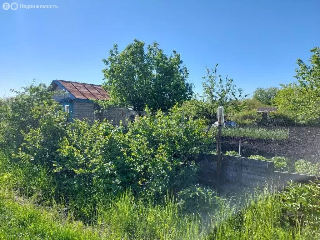Дом в Стерлитамакский район, Октябрьский сельсовет, СНТ Каучук-5/3 (30 ... - Фото 1