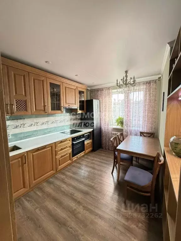 3-к кв. Омская область, Омск ул. Перелета, 19 (89.9 м) - Фото 1