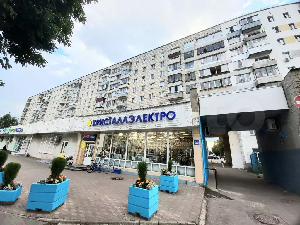 Комната 10 м в 2-к., 8/9 эт. - Фото 0