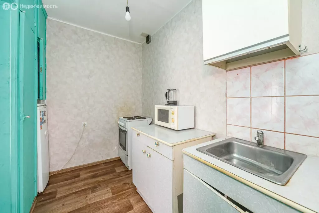 1к в 4-комнатной квартире (18 м) - Фото 1